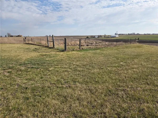 $399,000 | 15941 Us Highway, Unit 15941, Muscotah, KS 66058
