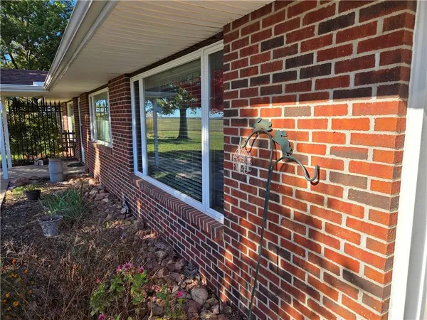 $399,000 | 15941 Us Highway, Unit 15941, Muscotah, KS 66058