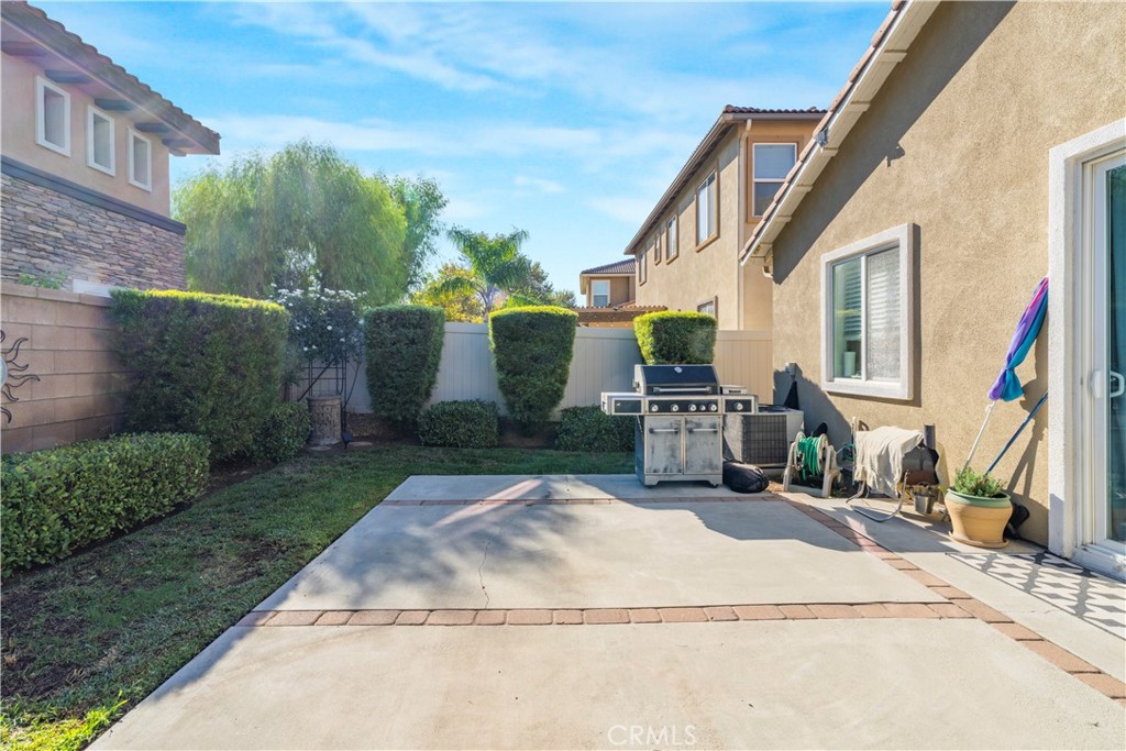 35814 Anderson Street Beaumont, CA 92223 - Photo 58 of 75 a view of a house with backyard and sitting area