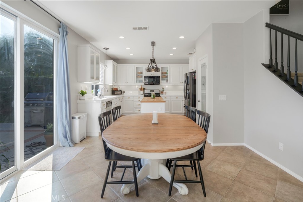 35814 Anderson Street Beaumont, CA 92223 - Photo 9 of 75