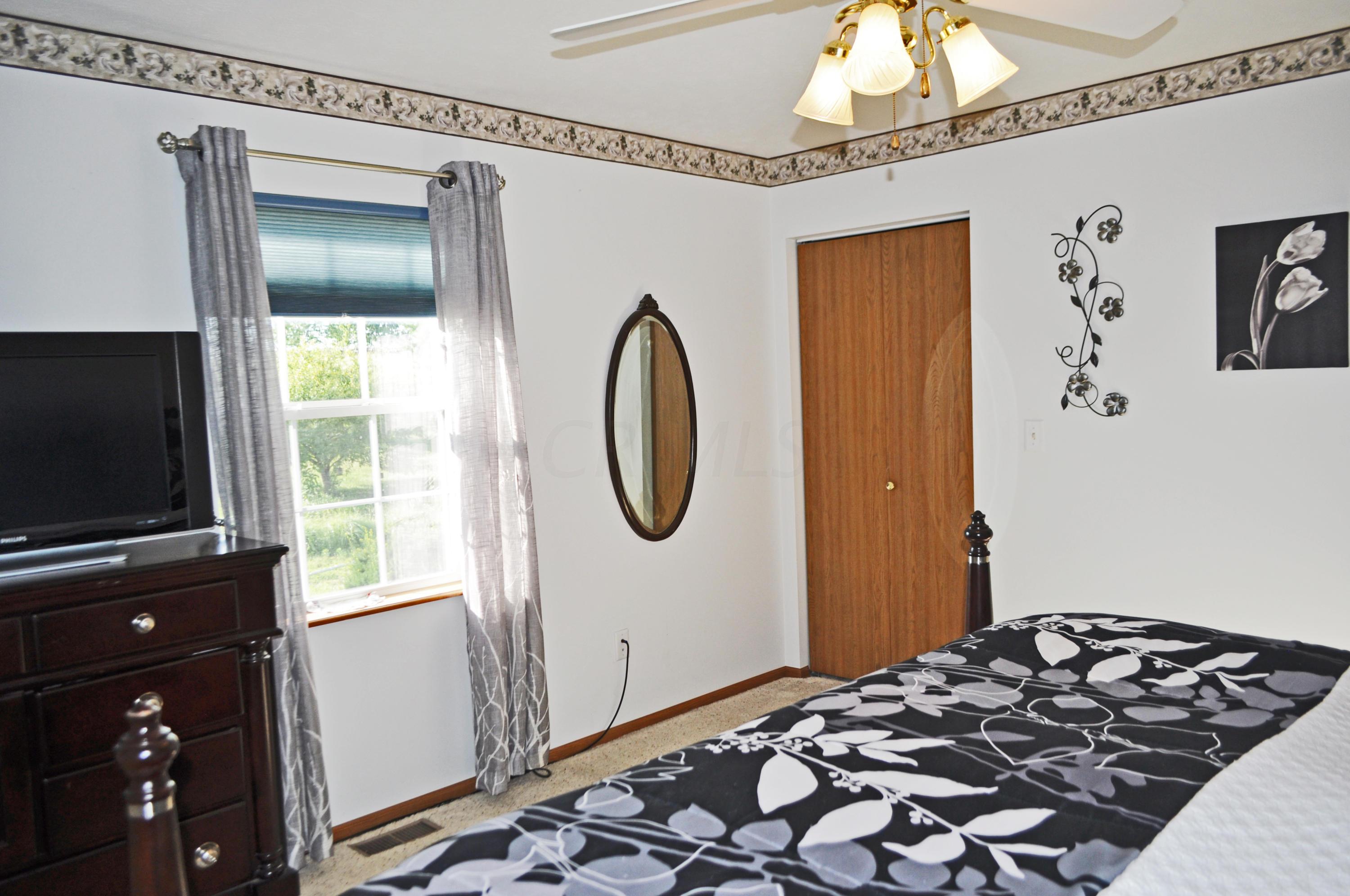 7619 Walnut Creek Road Kingston, OH 45644 - Photo 13 of 49