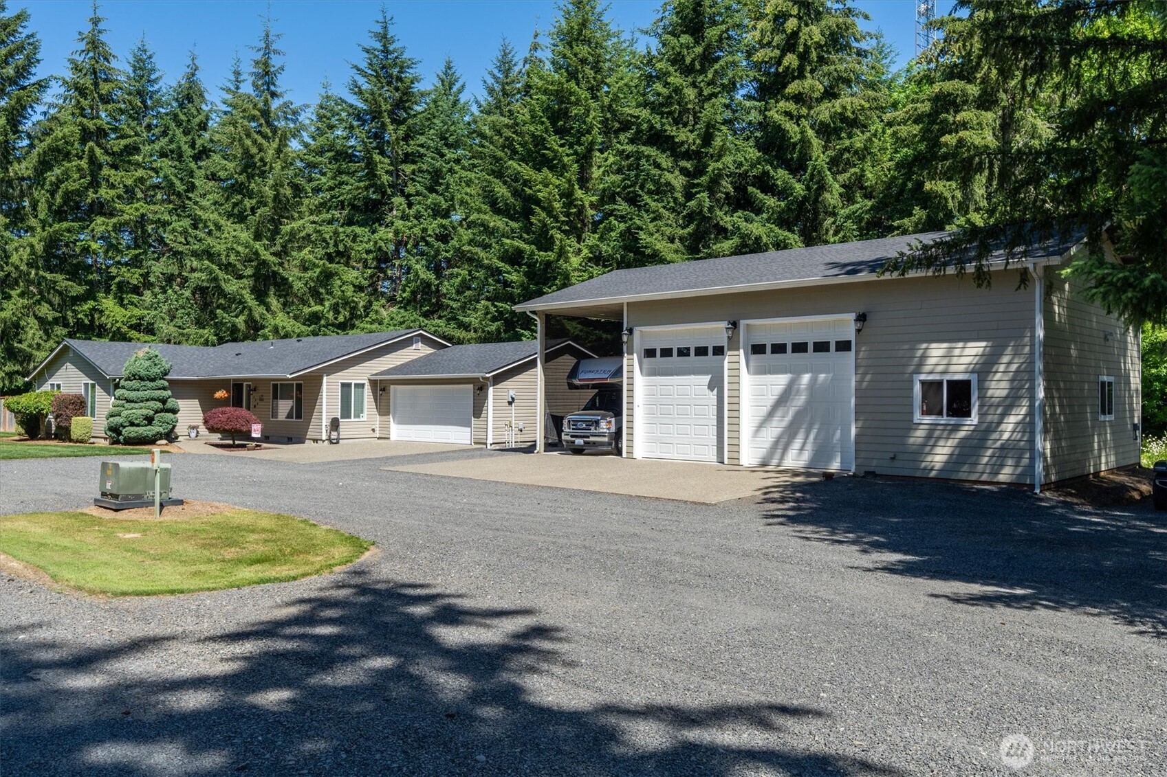 136 Jean Road Chehalis, WA 98532 - Photo 2 of 38
