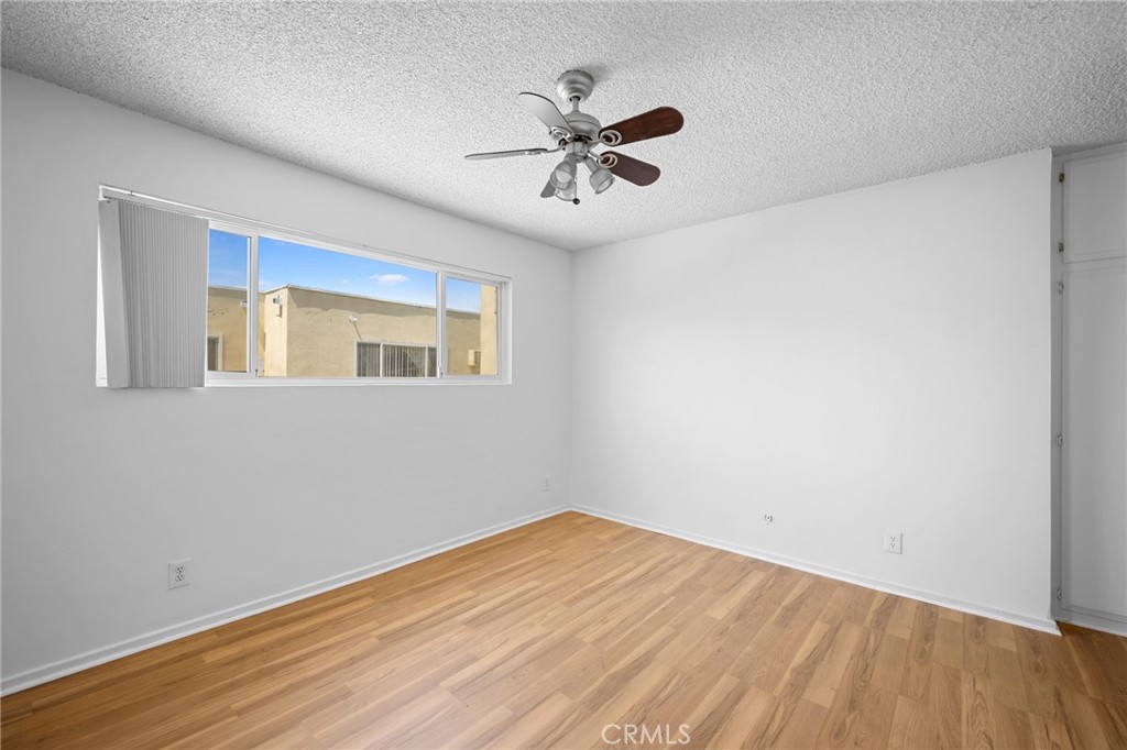 17463 Vanowen Street, Unit 8 Van Nuys, CA 91406 - Photo 12 of 21