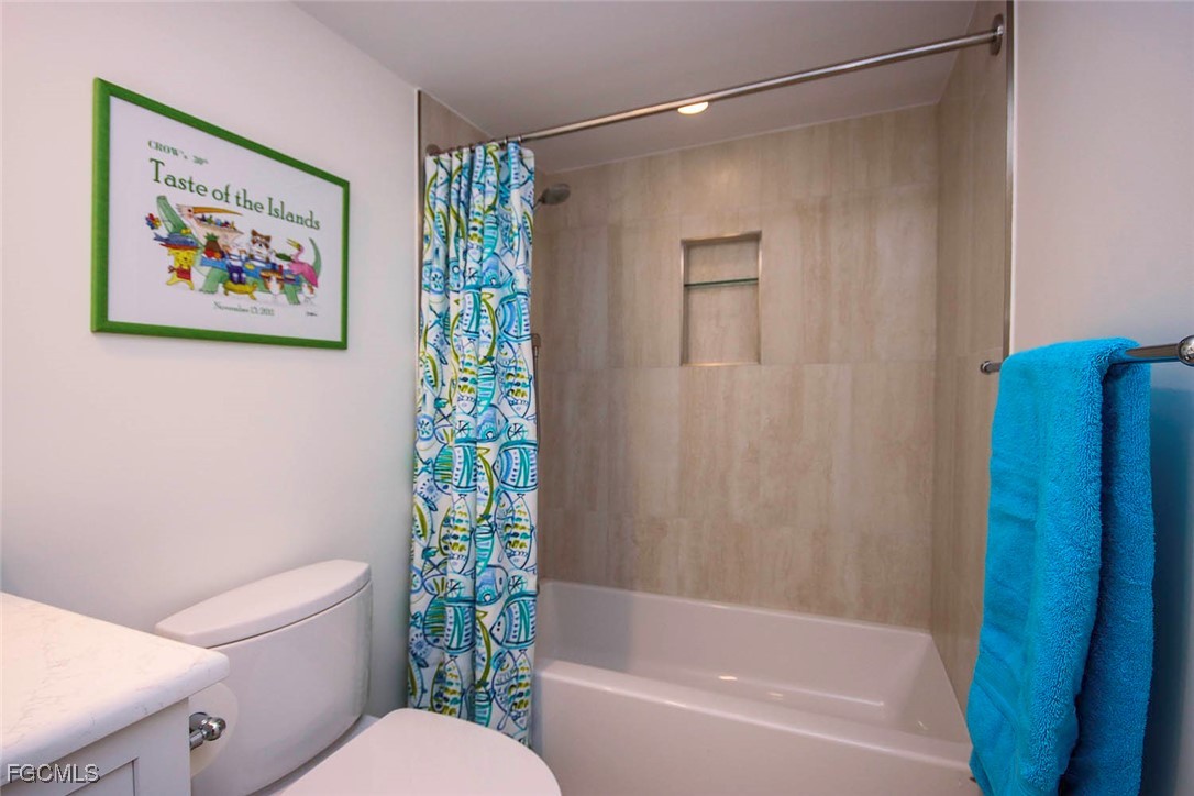 1785 Middle Gulf Drive, Unit A103 Sanibel, FL 33957 - Photo 24 of 45