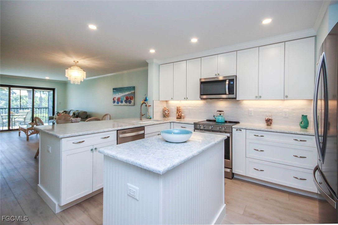 1785 Middle Gulf Drive, Unit A103 Sanibel, FL 33957 - Photo 5 of 45