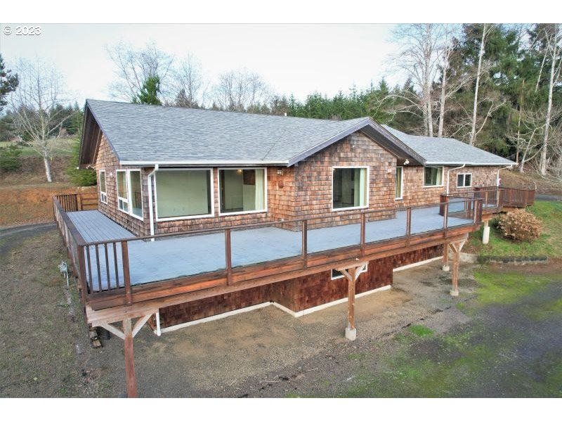 92831 Walluski Loop Astoria, OR 97103 - Photo 2 of 32 a house view with a outdoor space