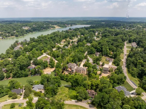 $289,900 | 2458 Cedar Cliff Drive, Lawrenceburg, IN 47025