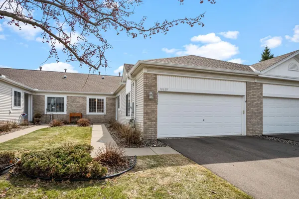 $430,000 | 18639 Kalmar Trail, Lakeville, MN 55044