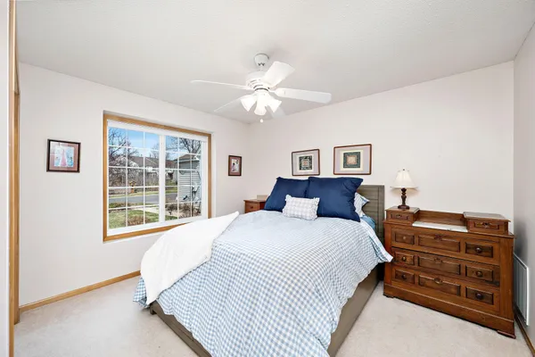$430,000 | 18639 Kalmar Trail, Lakeville, MN 55044