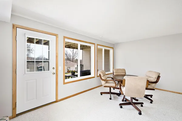$430,000 | 18639 Kalmar Trail, Lakeville, MN 55044