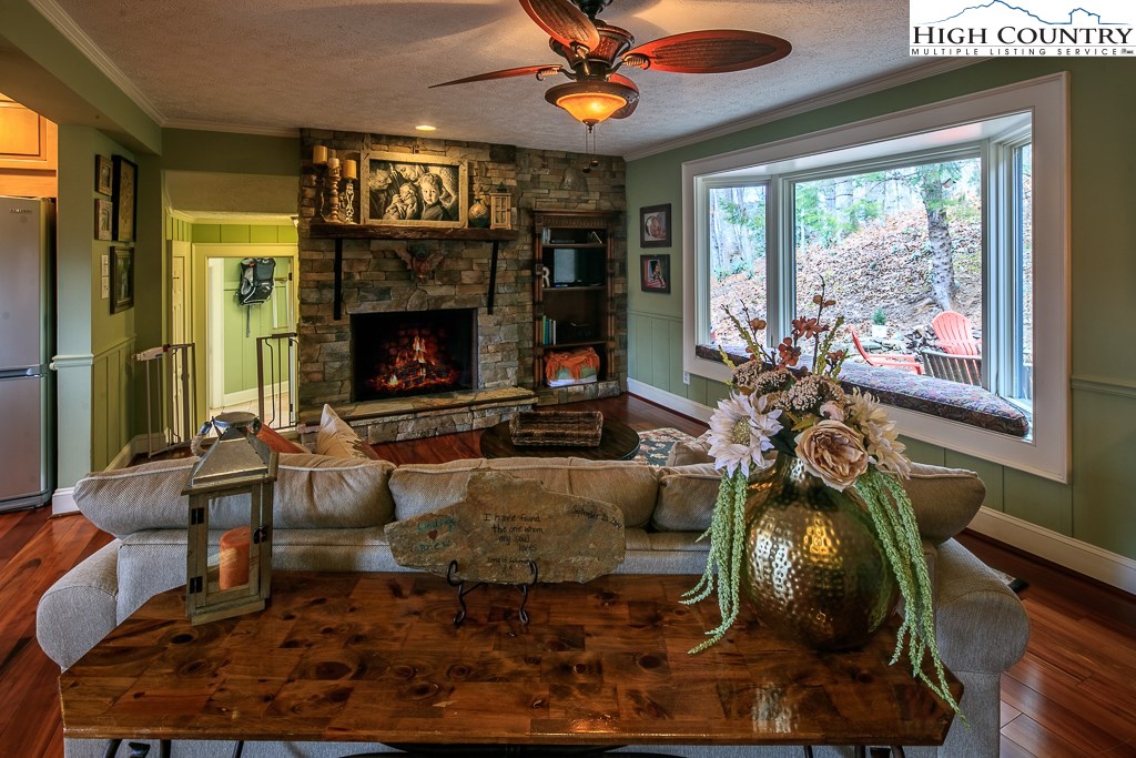 678 Schaffer Road Boone, NC 28607 - Photo 6 of 47 Gallery Image 6