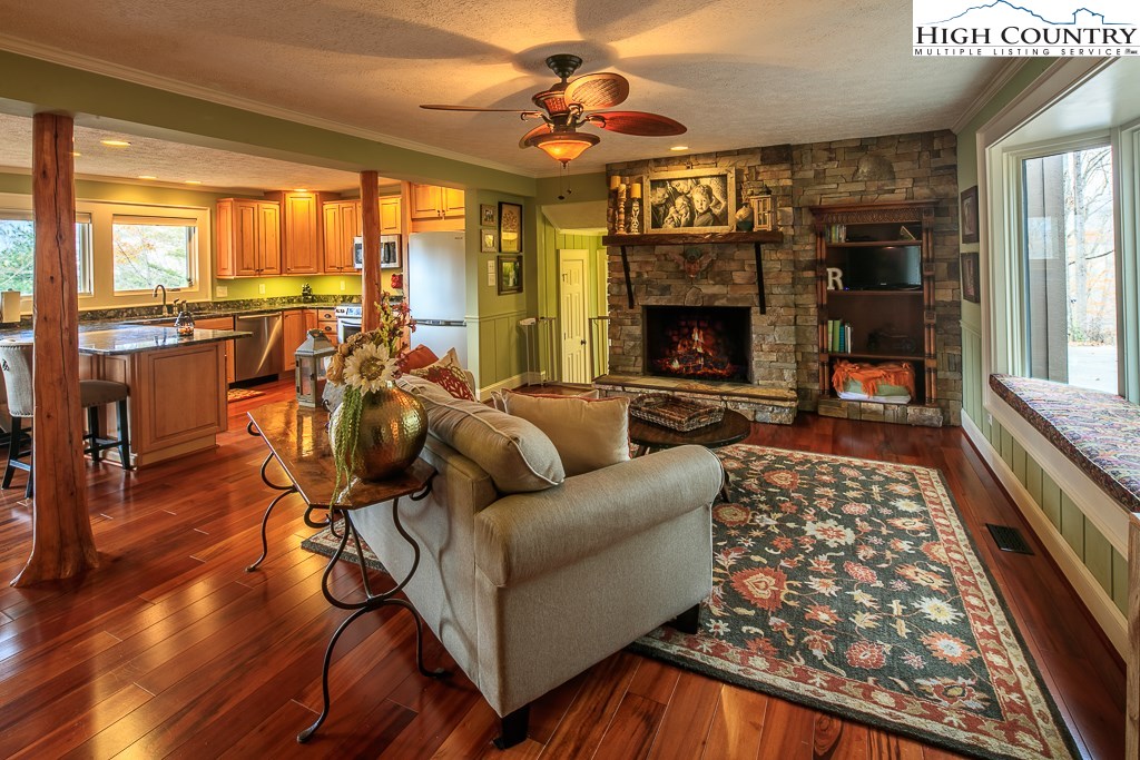 678 Schaffer Road Boone, NC 28607 - Photo 7 of 47 Gallery Image 7
