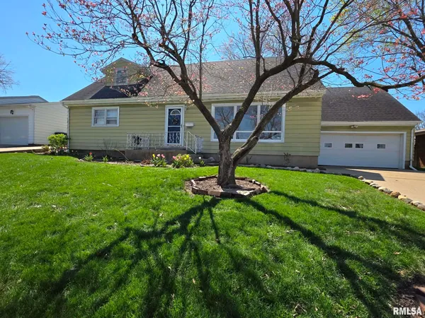 $195,000 | 3612 Queen Anne Avenue, Quincy, IL 62305