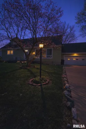 $195,000 | 3612 Queen Anne Avenue, Quincy, IL 62305
