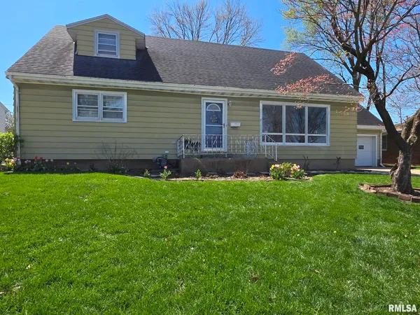 $195,000 | 3612 Queen Anne Avenue, Quincy, IL 62305