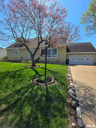 $195,000 | 3612 Queen Anne Avenue, Quincy, IL 62305