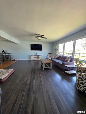 $195,000 | 3612 Queen Anne Avenue, Quincy, IL 62305