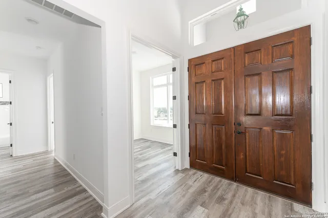 $449,000 | 101 Daniel Jackson, Blanco, TX 78606