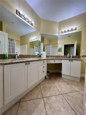 $2,400 | 2713 Via Murano, Unit 232, Clearwater, FL 33764