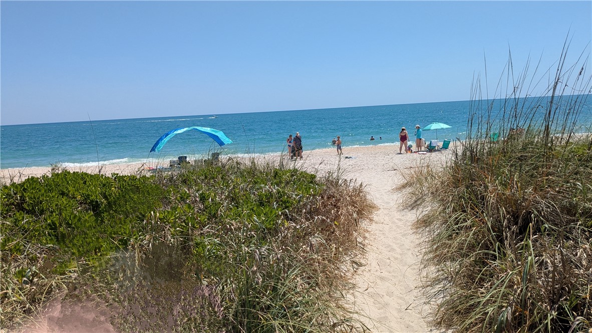 1903 Bay Road, Unit 206 Vero Beach, FL 32963 - Photo 16 of 30 a view of a terrace