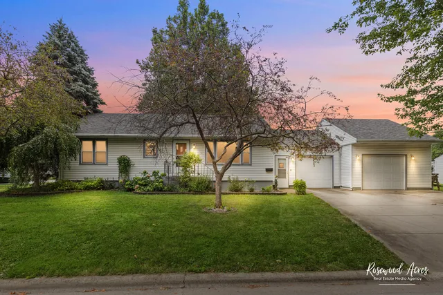 $215,000 | 311 South Cleveland Avenue, Bradley, IL 60915