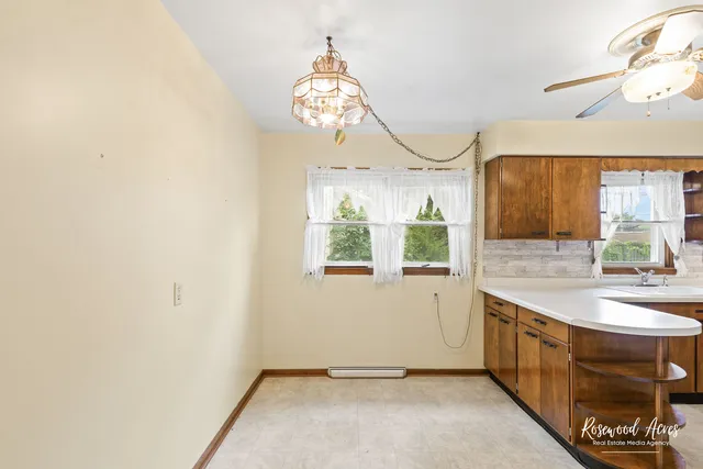 $215,000 | 311 South Cleveland Avenue, Bradley, IL 60915