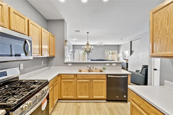 $329,900 | 5968 Trickling Descent Street, Unit 103, Henderson, NV 89011