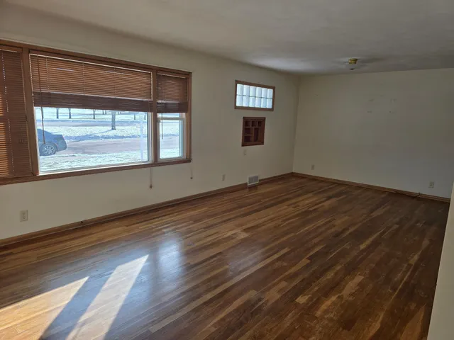 $140,000 | 1312 South State Street, Fairmont, MN 56031