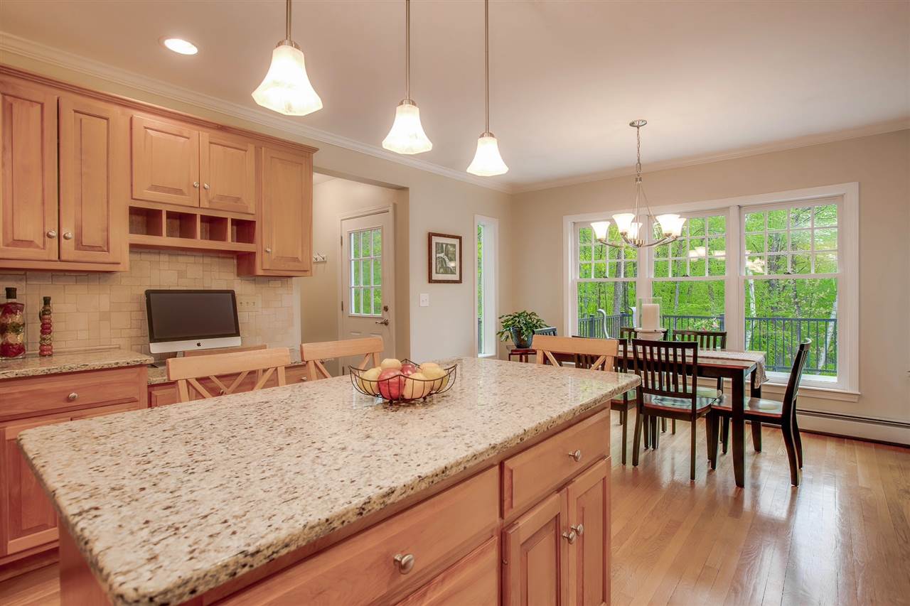 72 Newfane Road Bedford, NH 03110 - Photo 11 of 40