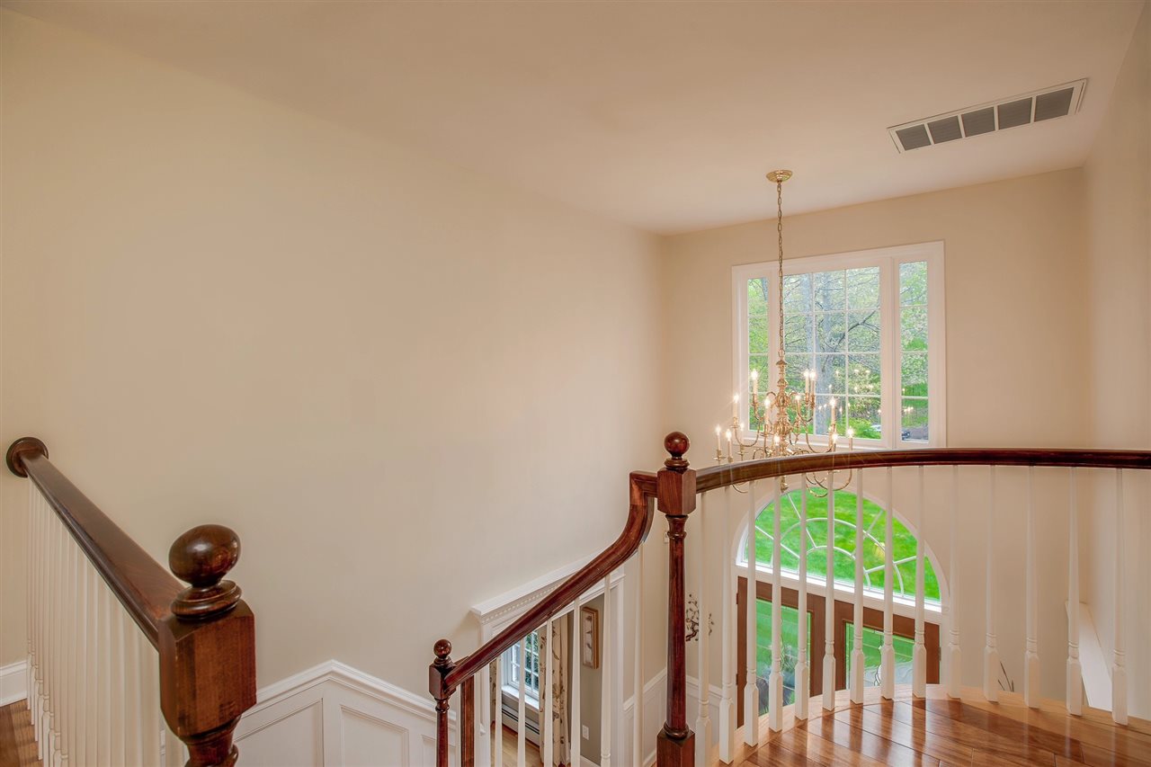 72 Newfane Road Bedford, NH 03110 - Photo 21 of 40
