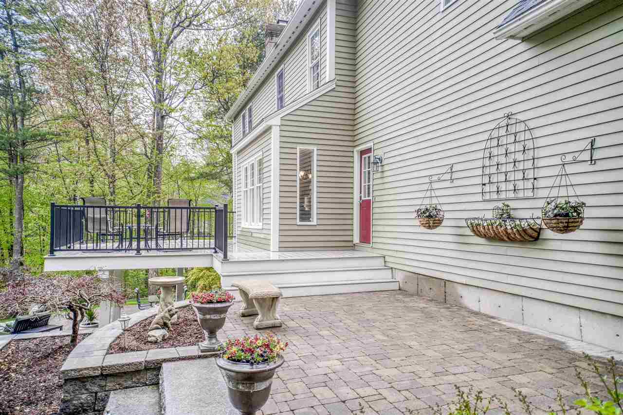 72 Newfane Road Bedford, NH 03110 - Photo 38 of 40