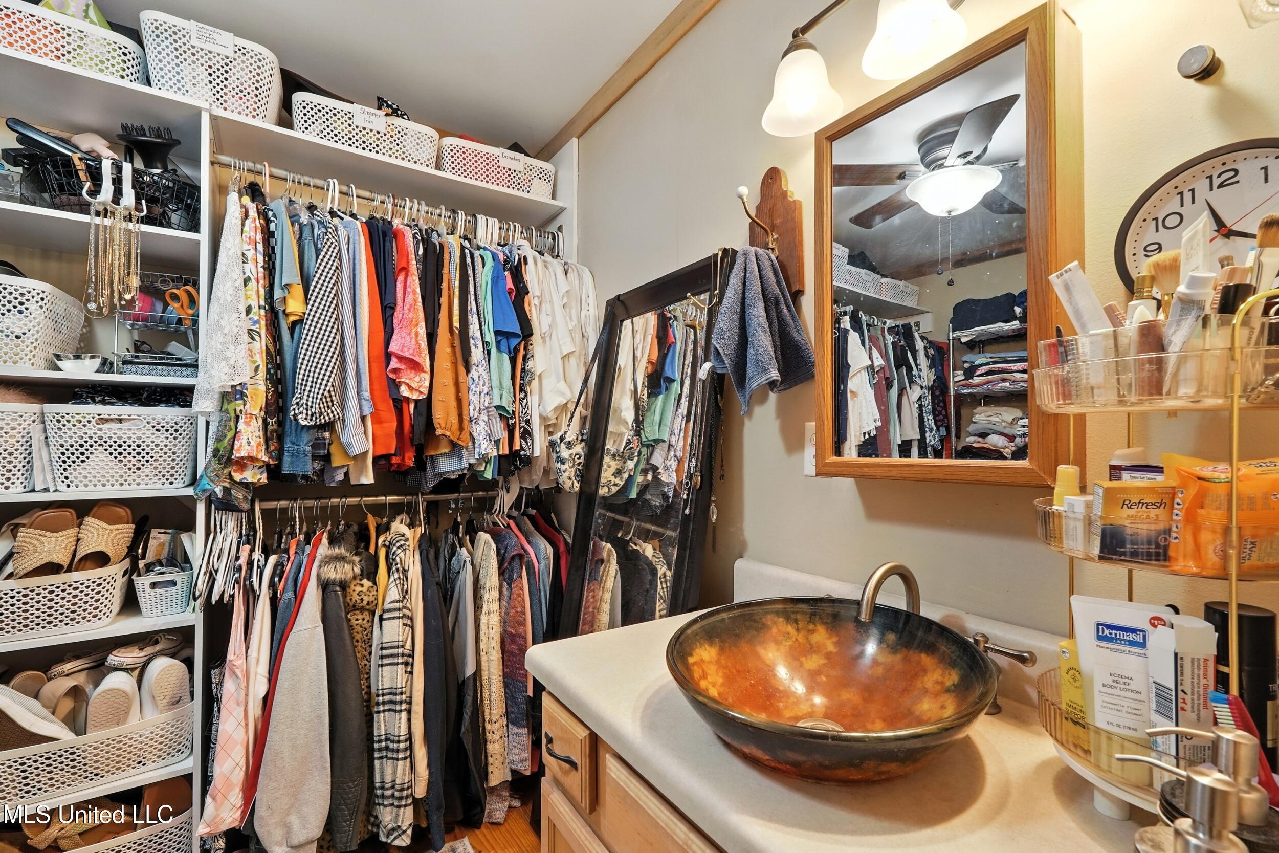 30 Jack Holston Road Lumberton, MS 39455 - Photo 14 of 49 14_master bath 1