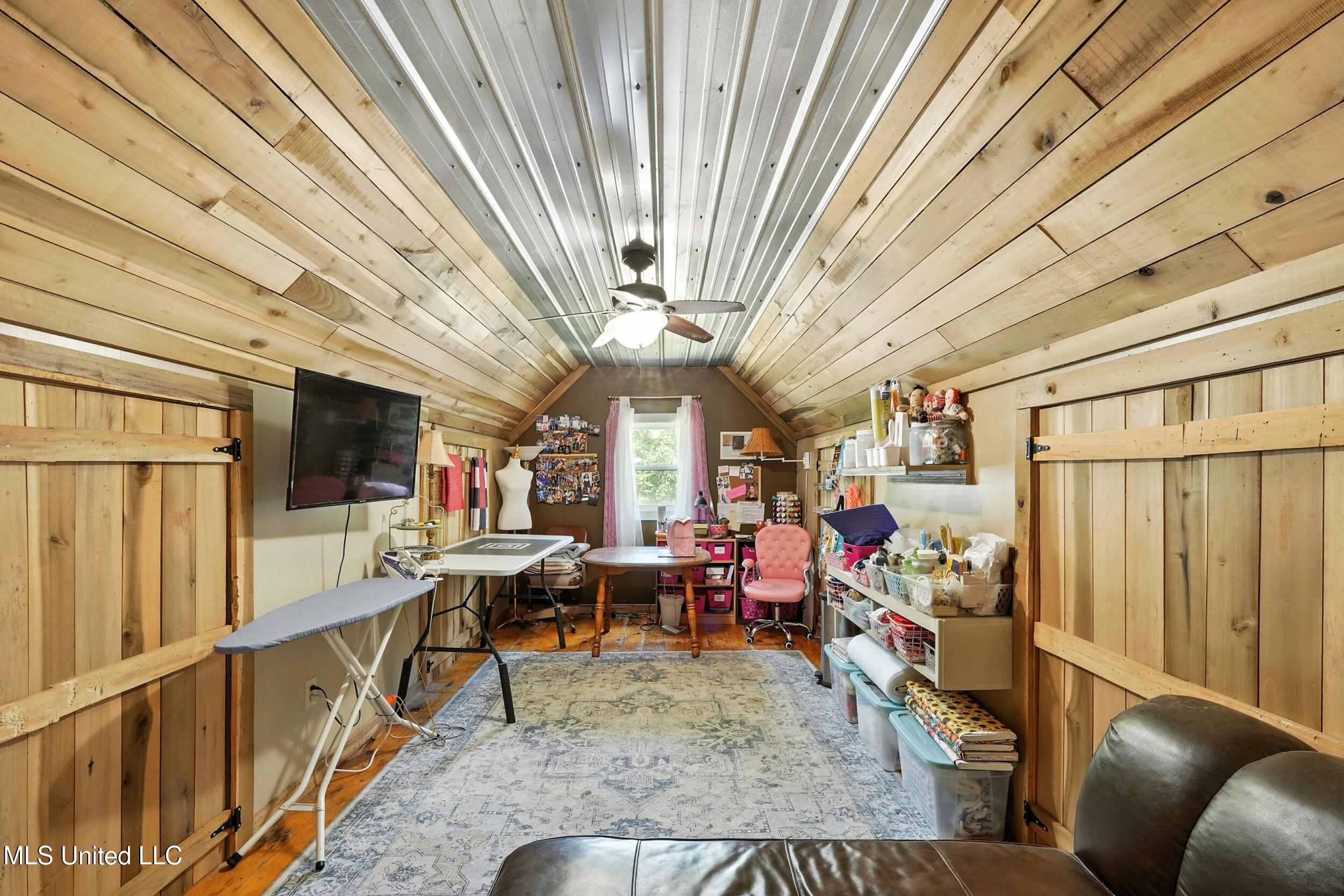 30 Jack Holston Road Lumberton, MS 39455 - Photo 16 of 49 16_loft