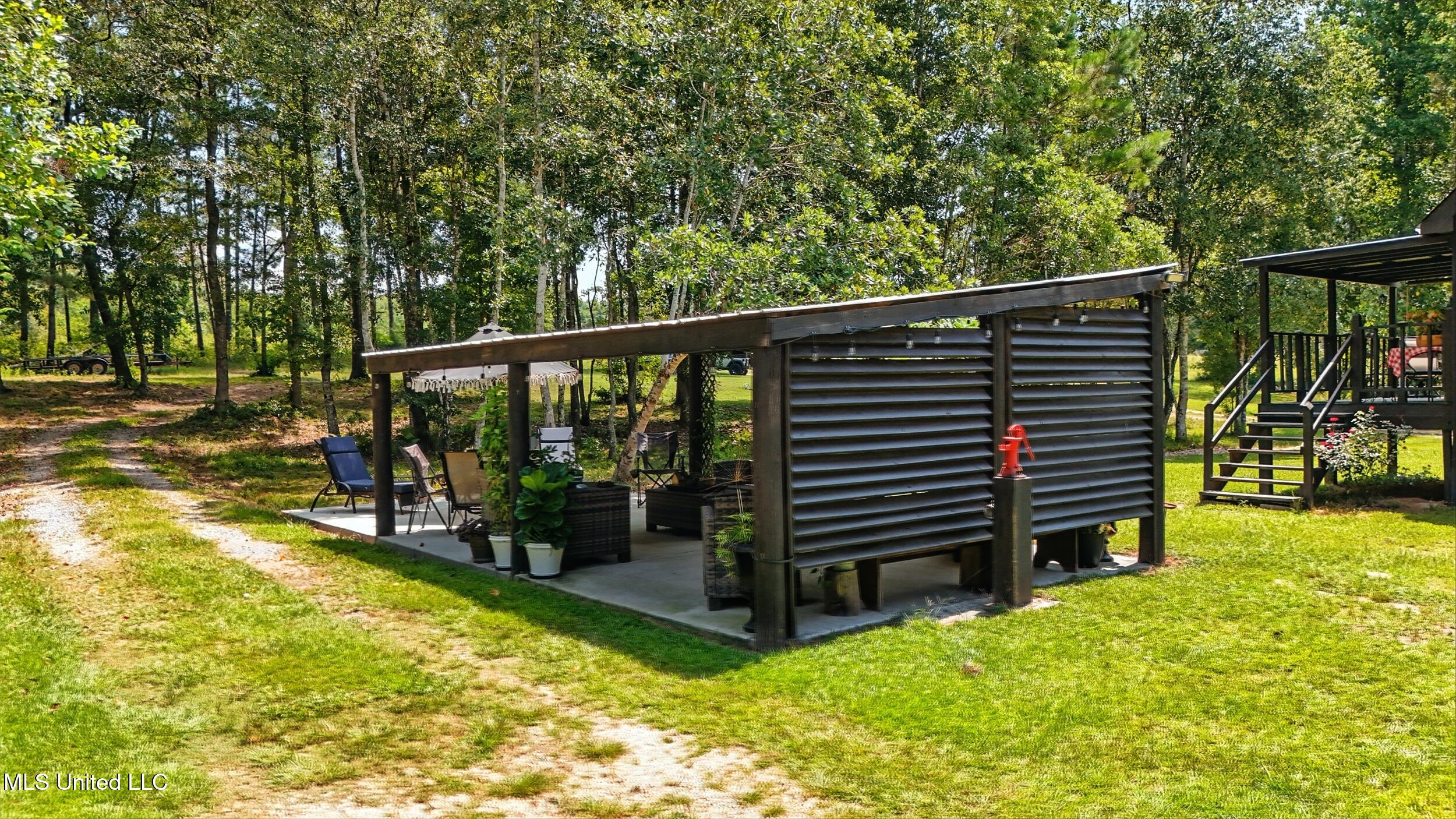 30 Jack Holston Road Lumberton, MS 39455 - Photo 20 of 49 20_back patio 1