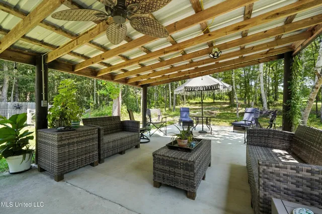 $409,000 | 30 Jack Holston Road, Lumberton, MS 39455