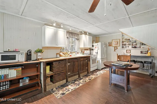 $409,000 | 30 Jack Holston Road, Lumberton, MS 39455