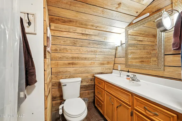 $409,000 | 30 Jack Holston Road, Lumberton, MS 39455