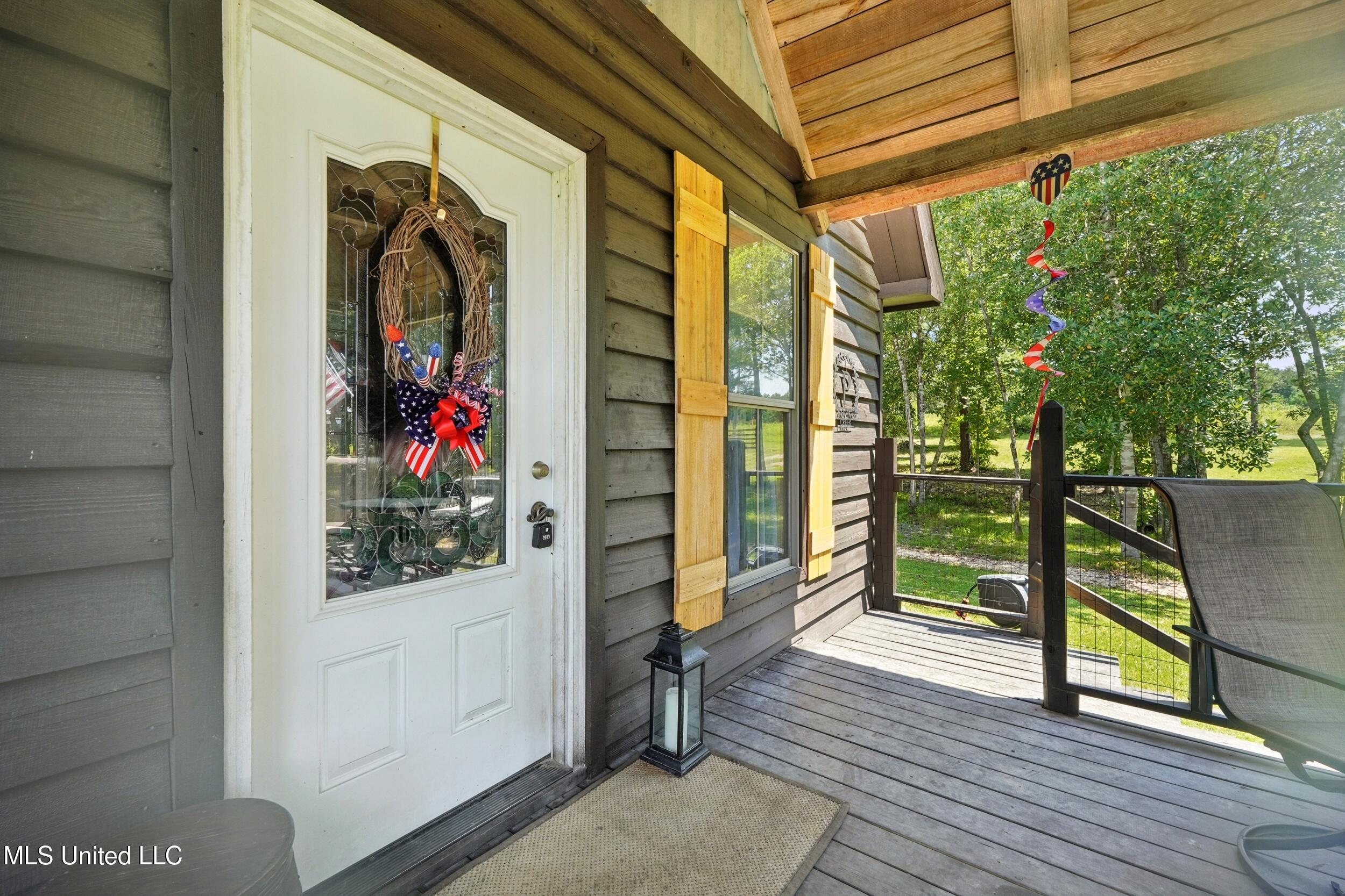 30 Jack Holston Road Lumberton, MS 39455 - Photo 4 of 49 4_front entrance exterior