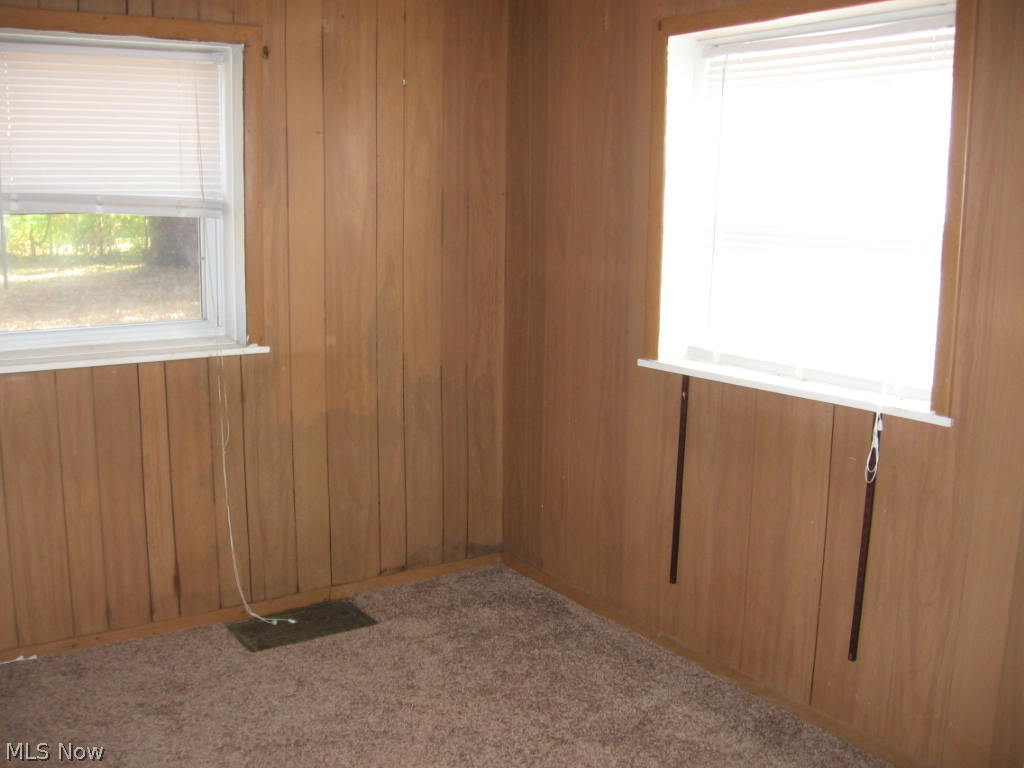 1609 Crest Road Cleveland Heights, OH 44121 - Photo 7 of 16