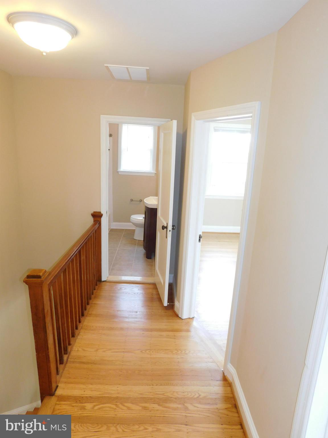 4019 Granite Road Baltimore, MD 21206 - Photo 20 of 29 Upper Level Hall