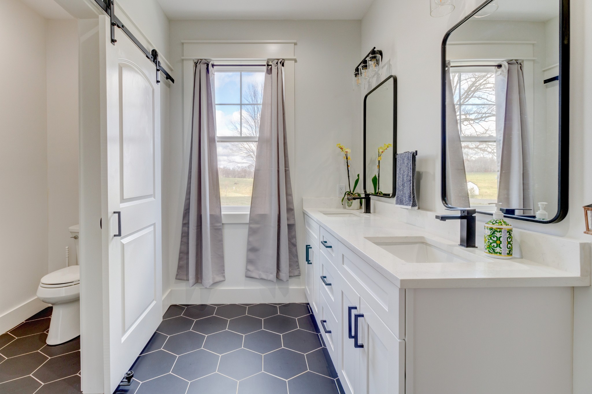 625 Robert Smith Road McMinnville, TN 37110 - Photo 13 of 33