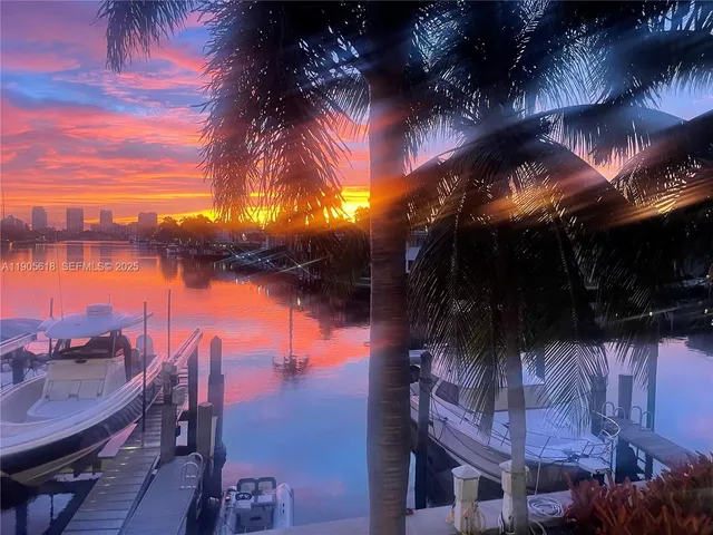 $1,999,000 | 516 Hendricks Isle, Unit 2C, Fort Lauderdale, FL 33301