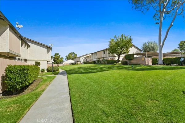 $375,000 | 2300 South Hacienda Boulevard, Unit B11, Hacienda Heights, CA 91745