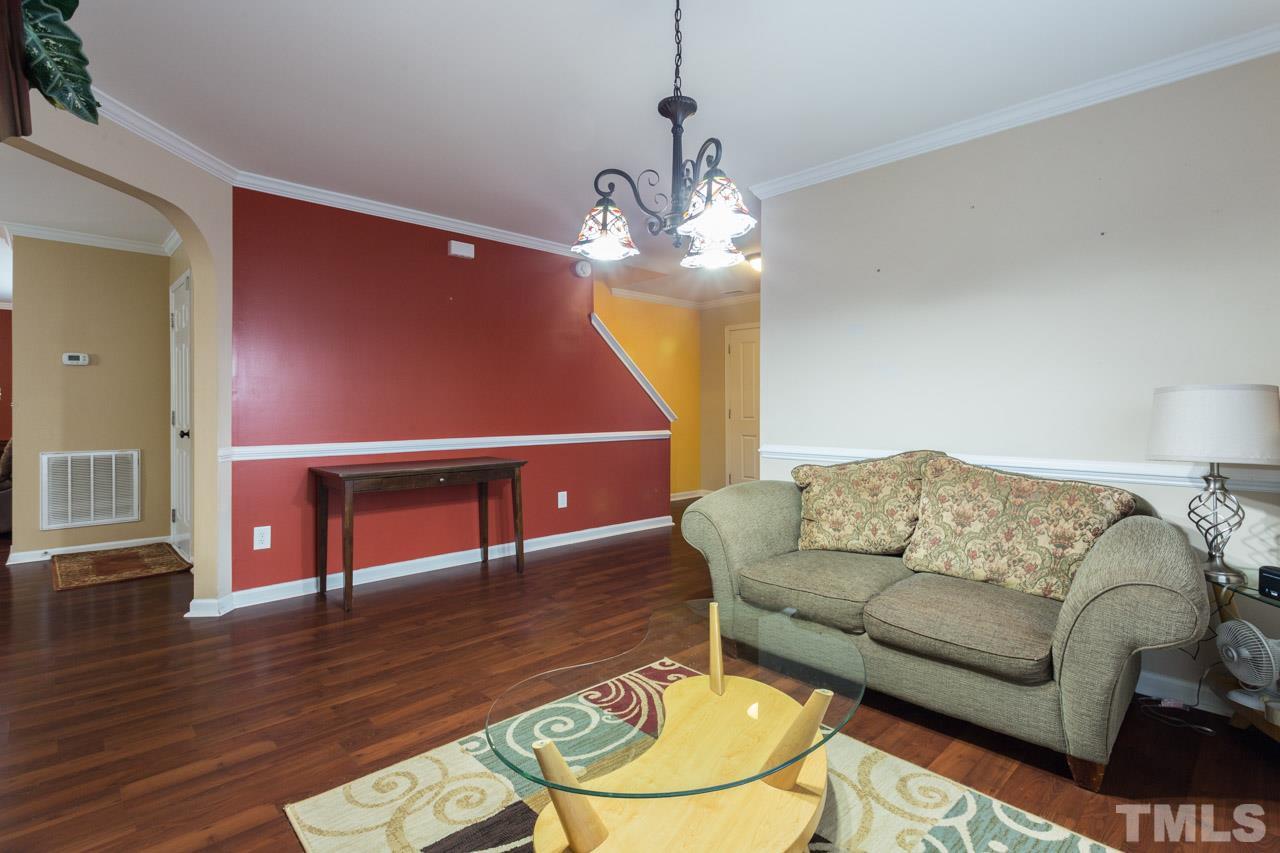 6719 Harter Court Raleigh, NC 27610 - Photo 6 of 25 Gallery Image 6
