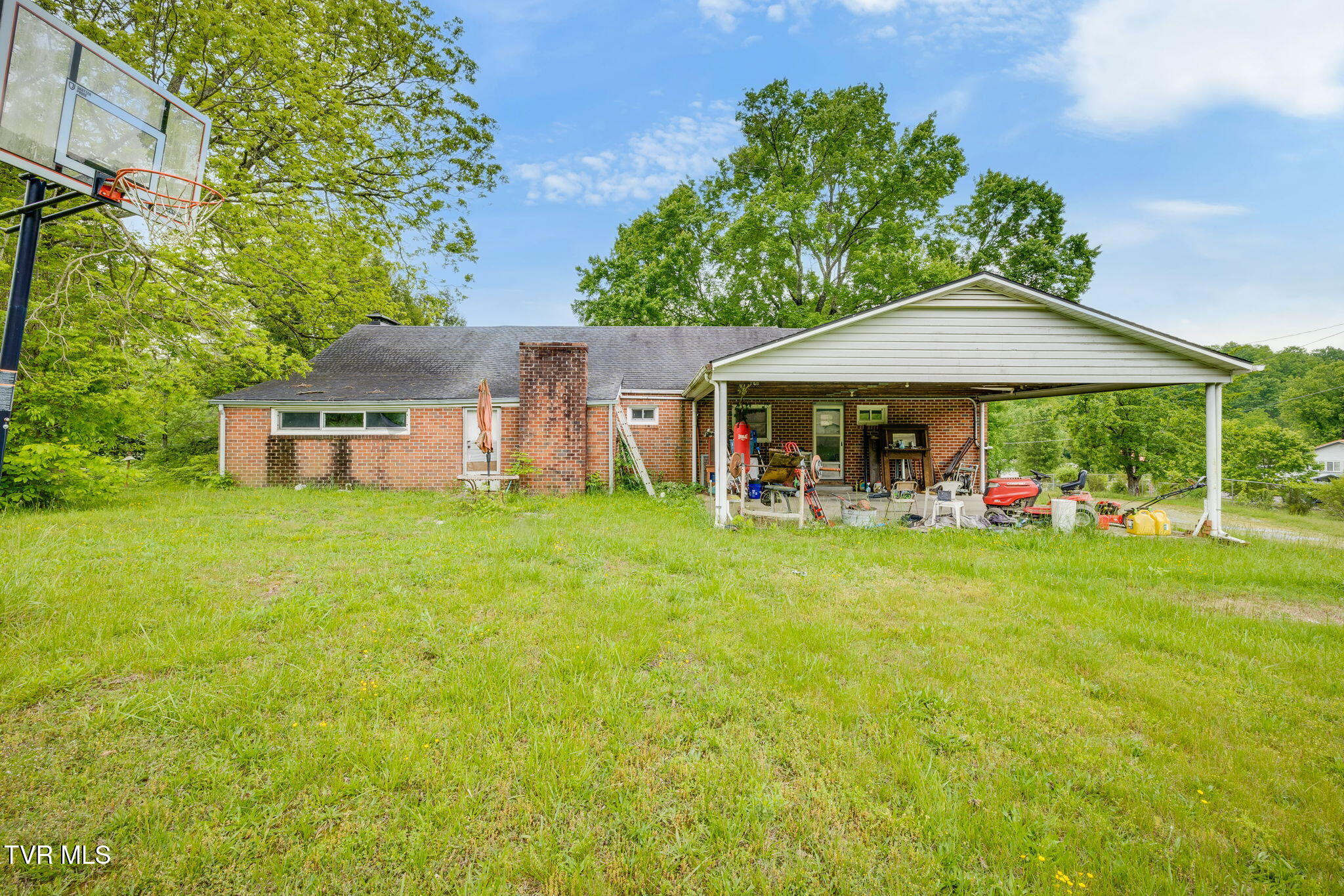 4136 Ridge Road Kingsport, TN 37660 - Photo 26 of 34 027