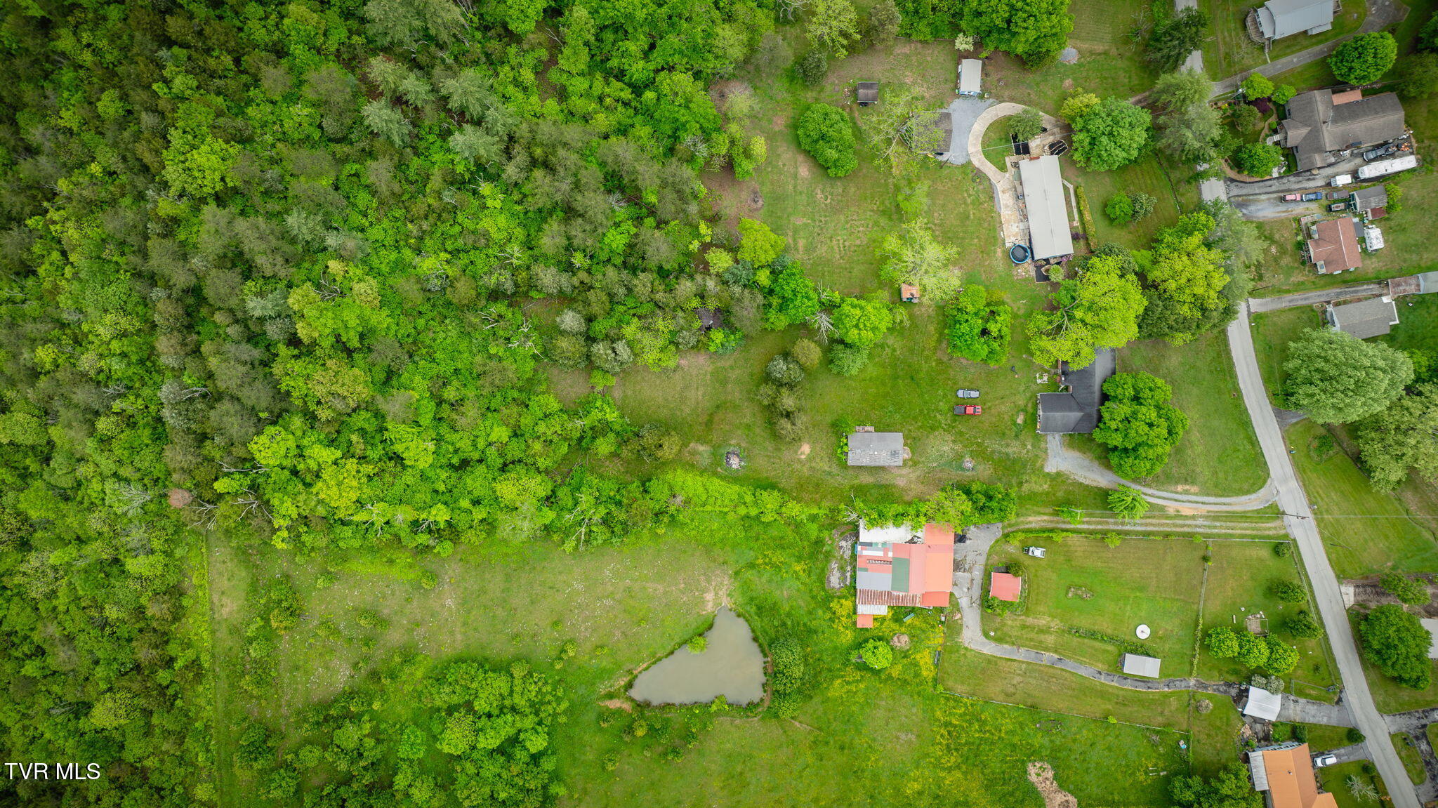 4136 Ridge Road Kingsport, TN 37660 - Photo 34 of 34 105