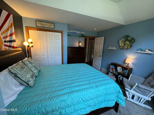 $895,000 | 28 Bog Meadow Run, Saratoga Springs, NY 12866