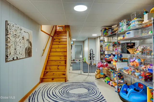 $895,000 | 28 Bog Meadow Run, Saratoga Springs, NY 12866