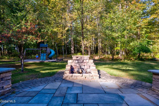 $895,000 | 28 Bog Meadow Run, Saratoga Springs, NY 12866