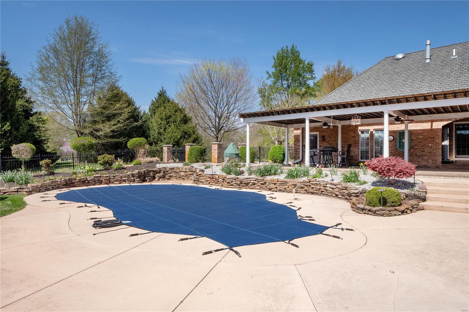1078 Meadowsong Road Lebanon, IL 62254 - Photo 3 of 59